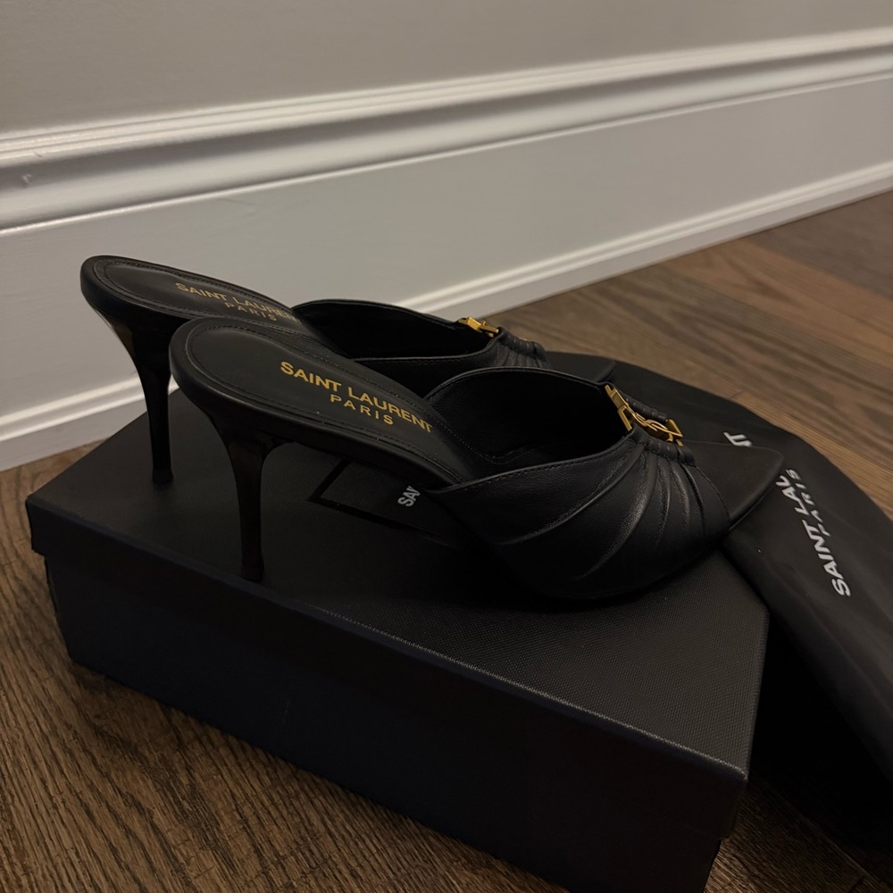 Saint Laurent Black Women's heels - Picture 10 of 13